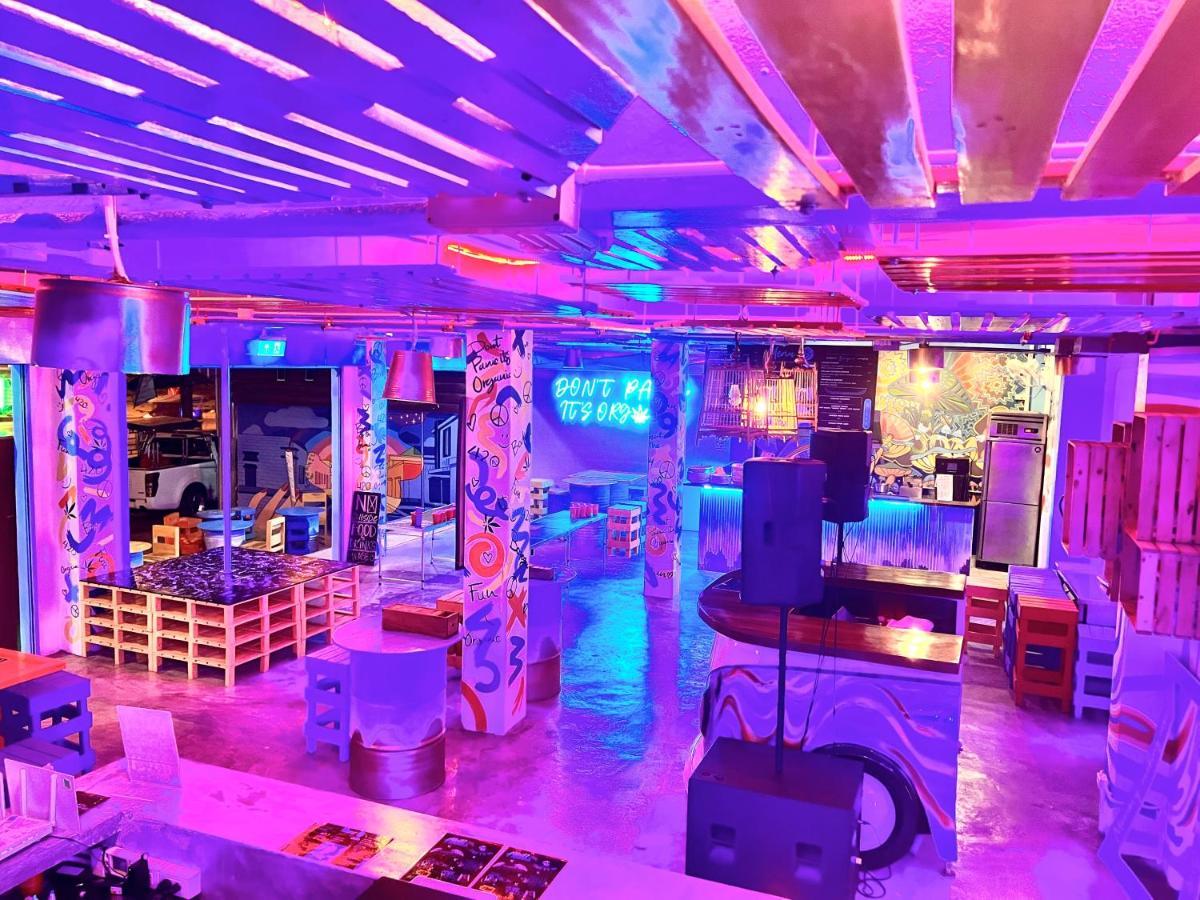 Bodega Krabi Vandrarhem Ao Nang Exteriör bild